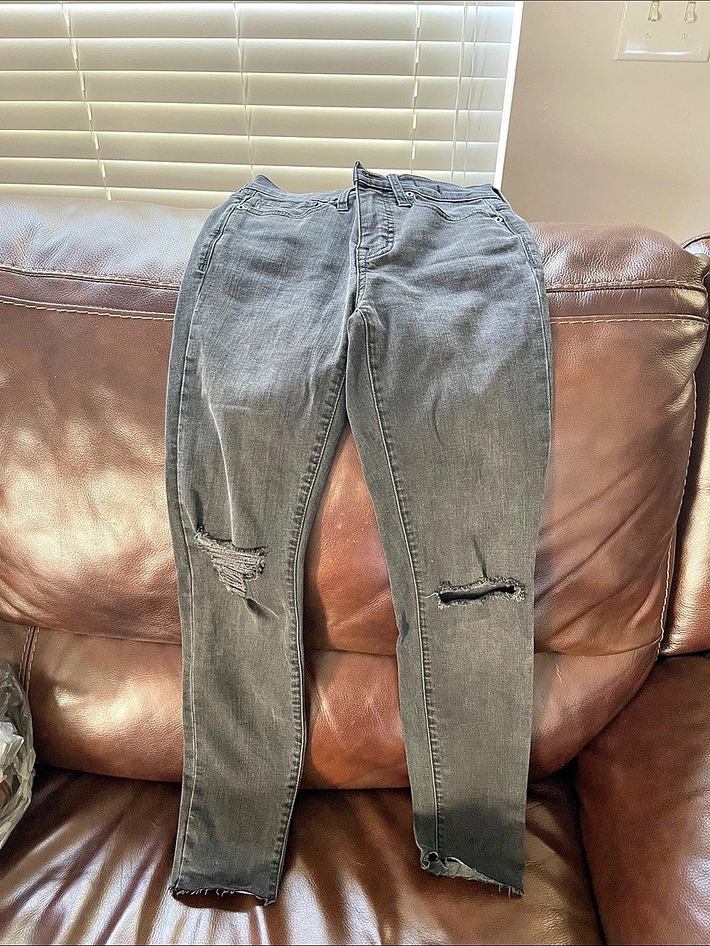 Madewell 9” High-Rise Skinny Jeans Skinny Jeans in Gray/black denim
